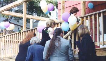 BackShot.jpg (13909 bytes)