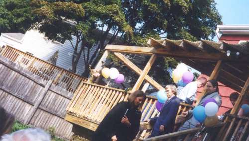 MudSlide.jpg (27602 bytes)