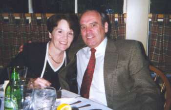 LaneyAndBilly.jpg (10855 bytes)