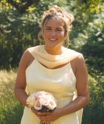 Nicole.jpg (17846 bytes)