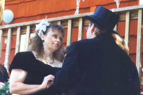 CereVows4.jpg (16954 bytes)